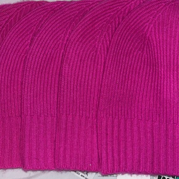 NWT NORDSTROM  WOMENS CASHMERE KNIT BEANIE HOT PINK NWT - Picture 6 of 7